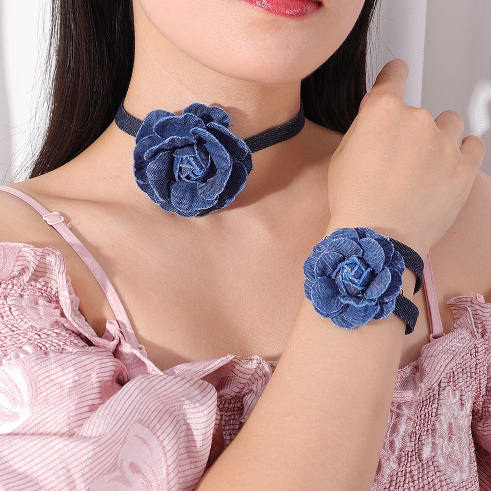 เครื่องประดับ สร้อยคอโชคเกอร์ ผ้ายีน แต่งลูกไม้ ลายดอกไม้ สีฟ้า แบบเรียบง่าย สร้างสรรค์ สําหรับผู้หญิง และผู้ชาย