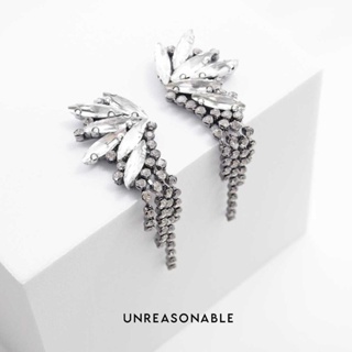 ต่างหู Crystal ต่างหูคลิป ต่างหูก้านเงินแท้ น้ำหนักเบา สวยใส่สบาย UA0834-01 Unreasonable Accessories