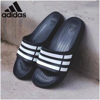 Adidas รองเท้าแตะสลิปออน 100% สีดํา คุณภาพสูง ใส่ในบ้าน ห้องน้ํา ชายหาด แฟชั่นสําหรับผู้ชาย