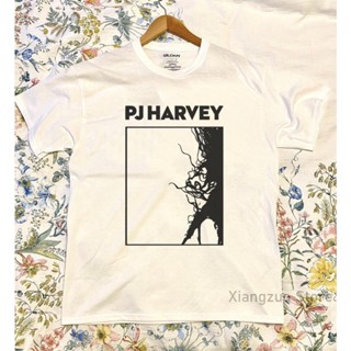 ขายดี เสื้อยืดลําลอง ผ้าฝ้าย แขนสั้น พิมพ์ลาย PJ Harvey สําหรับผู้ชาย 2023