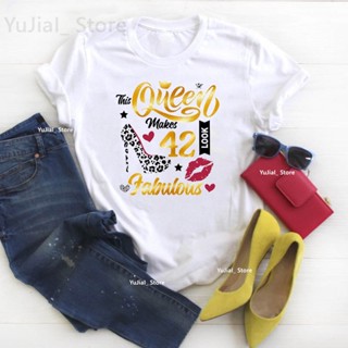 เสื้อยืด พิมพ์ลายตัวอักษร This Queen Makes 40/42 สําหรับผู้หญิง