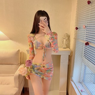 พร้อ​มส่ง​​👙💖พร้อมส่งในไทย  ชุดเซต 3 ชิ้น  เซตบิกินี่ เสื้อครอปแขนยาวมัดอก  บิกินี่และกระโปรง