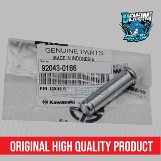 ของแท้ ขาปากกาเหยียบเท้า สําหรับ Kawasaki Ninja 150r Series KGP 92043-0186