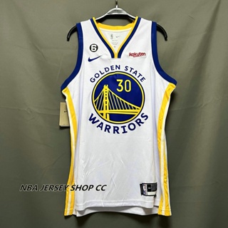 【คุณภาพสูง】ใหม่ ของแท้ แกงกะหรี่ NBA Golden State Warriors Stephenϟcurry สําหรับผู้ชาย #30 เสื้อกีฬาแขนสั้น ลายทีม Association Edition Swingman สีขาว 2022-23