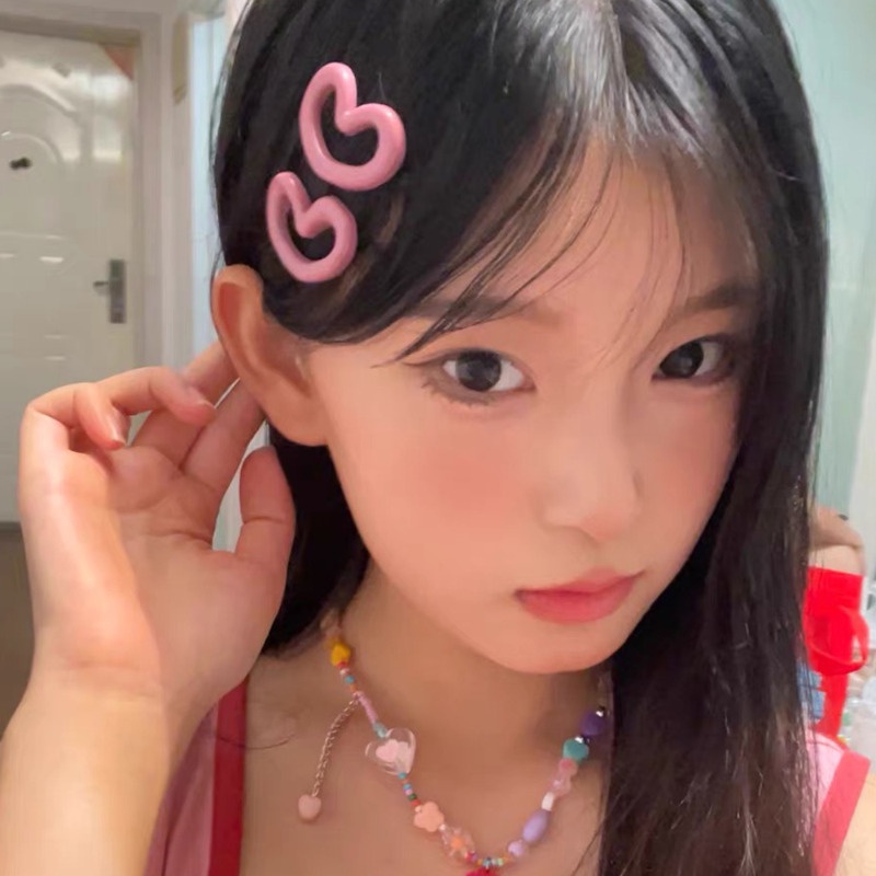 กิ๊บติดผม รูปดาว น่ารัก หวานแหวว / กิ๊บติดผม สีชมพู Y2K สําหรับผู้หญิง / กิ๊บติดผม เรียบง่าย / กิ๊บติดผม / เครื่องประดับผม หรูหรา / เครื่องประดับผมยอดนิยม