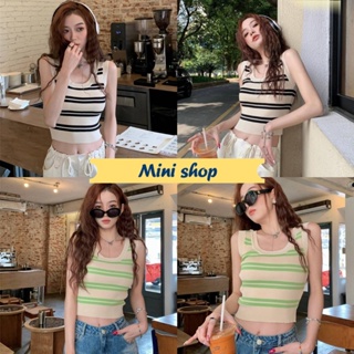 Mini shop🌸พร้อมส่ง🌸 (M3021) เสื้อกล้ามไหมพรม คอกลม ดีเทลลายทางสีพื้นๆ