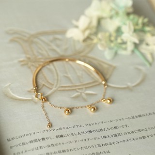 สร้อยข้อมือ ลูกปัดไทเทเนียม ชุบทอง 18K ประดับพู่ ปรับได้ เครื่องประดับ ของขวัญ
