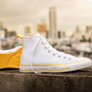 รองเท้าคอนเวิร์สของแท้ Converse All Star หุ้มข้อรุ่น JUNE hi สีขาวขลิบดำและขลิปเหลือง รุ่นยอดนิยม ความเท่ห์อมตะ