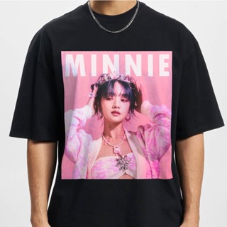 เสื้อกันหนาว พิมพ์ลายกราฟฟิค Minnie G-Idle I Feel Album สไตล์วินเทจ เรโทร สําหรับผู้ชาย และผู้หญิง