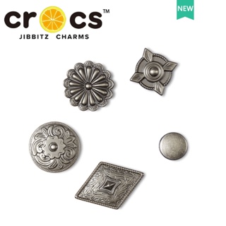 Jibbitz crocs charms หัวเข็มขัดโลหะ รูปดอกไม้ สไตล์ตะวันตกย้อนยุค สําหรับตกแต่งรองเท้า 2023