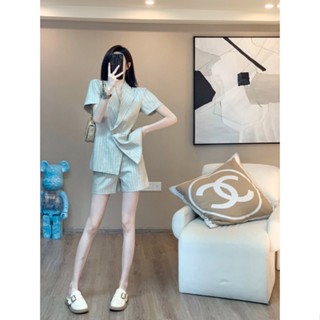 High-end thin style high-end wear two-piece set of light extravagant broad legs summer meat striped shorts suit