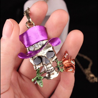 Personalized Skull Necklace for Girls New Exaggerated Female Magician Rose Pendant Accessories Halloween Skull Necklace Jewelry