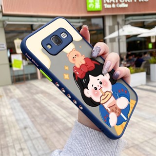 เคสโทรศัพท์มือถือแบบแข็ง ใส กันกระแทก ลายการ์ตูนเด็กผู้หญิงชานม มีลายด้านข้าง สําหรับ Samsung galaxy J7 2015 J7 Core J7 Prime J700