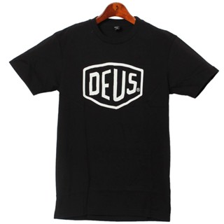 [พร้อมส่ง] เสื้อยืดคอกลม แขนสั้น ผ้าฝ้าย พิมพ์ลาย Deus Ex Machine เรียบง่าย