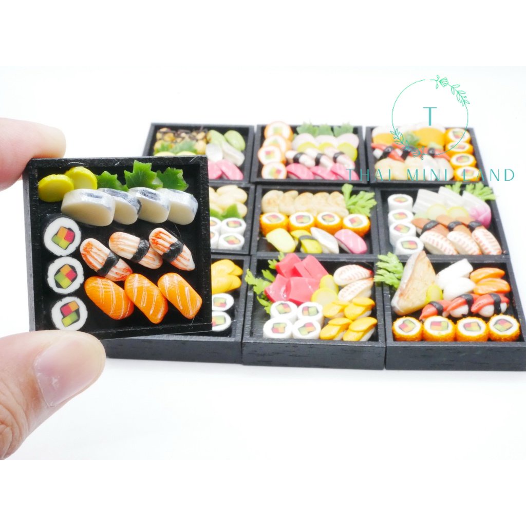 Sushi Box เซ็ตซูชิจิ๋ว ซูชิจิ๋ว ซูชิ ซูชิจิ๋วดินปั้น อาหารจิ๋ว อาหารดินปั้น อาหารญี่ปุ่นจิ๋ว ของจิ๋ว ของตกแต่ง