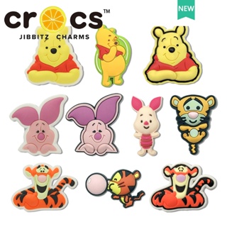 Jibbitz crocs charms หัวเข็มขัด ลายการ์ตูนหมีพูห์ สําหรับตกแต่งรองเท้า DIY