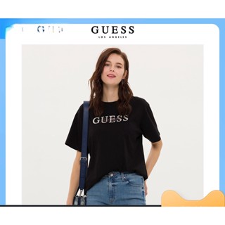 Guess ใหม่ เสื้อยืดคอกลม แขนสั้น เปิดไหล่ ผ้าฝ้าย ทรงหลวม ใส่สบาย ประดับเพชร แฟชั่นฤดูร้อน สําหรับผู้หญิง W3PP52K2Q40