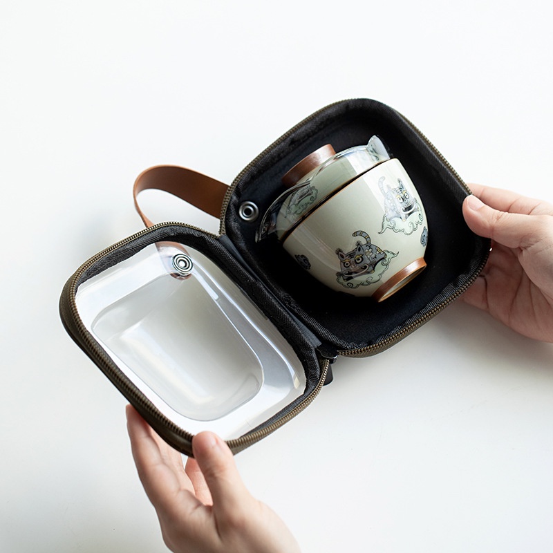 Honey Glaze Like Tiger Tim Wing Travel Tea Set [Huayun] Creative One Pot Two Cup Set Single Outdoor Portable Glass Quick Cup [A027]