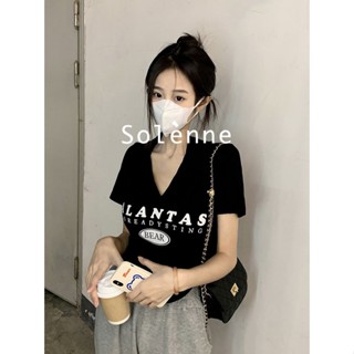 Solenne  เสื้อครอป เสื้อยืดผู้หญิง ครอป baby tee สาวเรโทร 2023 NEW Style Stylish Korean Style fashion รุ่นใหม่ A29J1R2 36Z230909