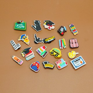 ใหม่ กระดุมติดรองเท้า Croc Jibz Pins หลากสีสัน DIY