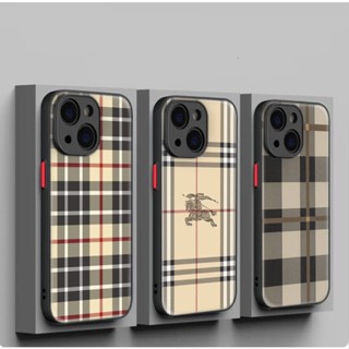 เคสโทรศัพท์มือถือนิ่ม กันเลนส์ ลาย burberry สําหรับ iPhone 12 13 Plus 14 Pro Max 22F