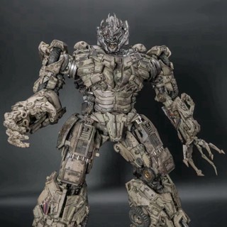 Unique Toys R-05 R05 Transformation UT MG Tank Megatank Desperado Battle Damaged Version Action Figure Robot Deformed Toys Gifts