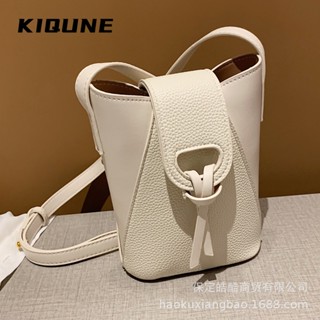 KIQUNE   กระเป๋าสะพาย ข้าง กระเป๋าผู้หญิงสะพายข้าง 2023 new  คุณภาพสูง Beautiful สบาย Trendy L91TNAE 37Z230910