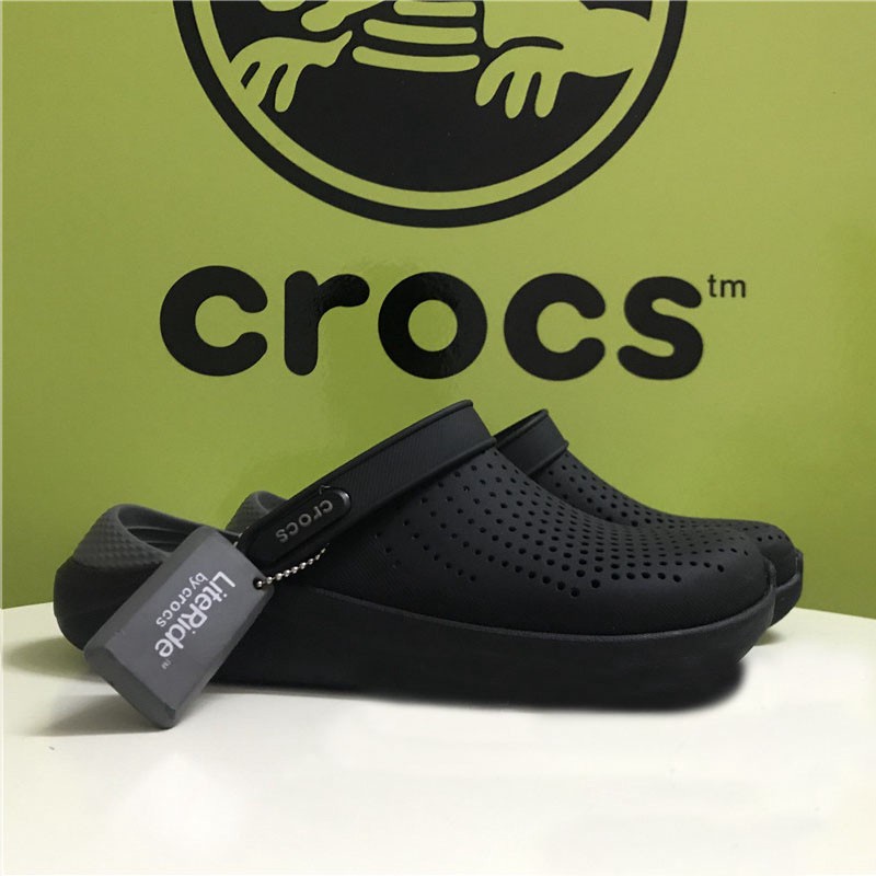 【โปรโมชั่นสวัสดิการใหญ่】 จัดส่งรวดเร็วจากประเทศไทยภายใน 24 ชั่วโมง Crocs LiteRide Clog รองเท้าแตะหัวแม่เท้าย้อนยุค เรียบง่าย ทันสมัย ​​สวมใส่สบาย เหมาะสำหรับใส่เดินชายหาดกลางแจ้ง ทั้งชายและหญิงสามารถใช้ได้