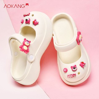 AOKANG หลุมรองเท้าผู้หญิง รองเท้าแตะหนากลางแจ้งเพื่อเพิ่มความสูง น่ารักสตรอเบอร์รี่หมีนุ่มรองเท้าแตะหญิง