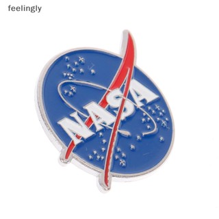 {FEEL} เข็มกลัด โลหะผสม ลายโลโก้นักบินอวกาศ NASA สําหรับตกแต่งเสื้อผ้า {feelingly}