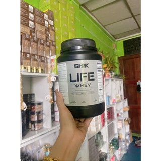 whey protein isolated | Shik Life Whey protein. for grow your muscles and lose fat in the best diet.