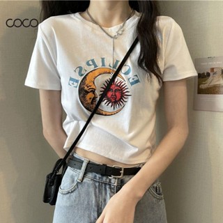 Coco~เสื้อยืด เอวสูงด้านบนสั้น เสื้อยืดสไตล์สตรีท เสื้อยืดเกาหลี