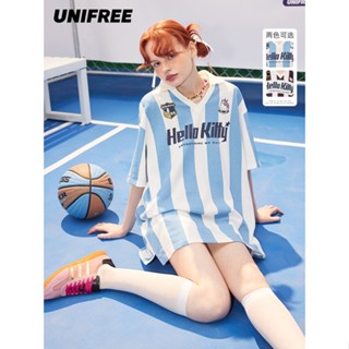 【Hello Kitty】UNIFREE polo collar striped American sports loose top เสื้อโปโลทีมกีฬา เสื้อฟุตบอลคิตตี้ โอเวอร์ไซซ์