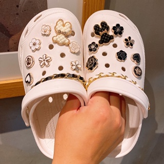 CROCS Teddybear Jibits เครื่องประดับ จี้ไข่มุก รูปดอกไม้ สไตล์เกาหลี สําหรับผู้หญิง