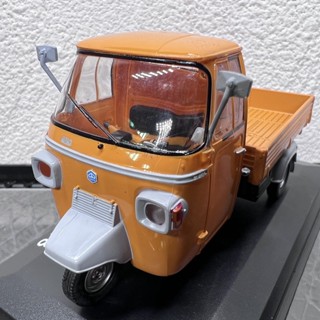 โมเดลรถจักรยานยนต์ รถสามล้อ 1: 32 Piaggio APE P601