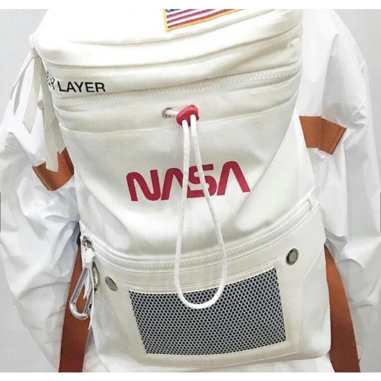 Heron PRESTON X NASA กระเป๋าเป้สะพายหลัง กระเป๋าสะพายไหล่ ทรงโท้ท ความจุขนาดใหญ่ ลายนักบินอวกาศ สีขา