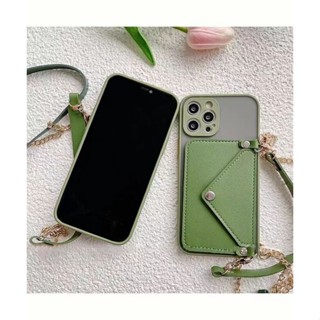 เคสโทรศัพท์มือถือ พร้อมสายคล้อง สีเขียวทหาร สําหรับ iPhone13 12 11 xr xsmax 7