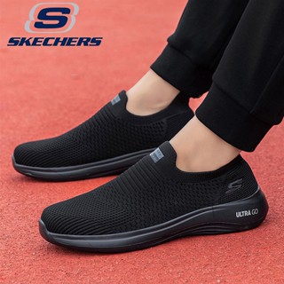 Skechers_ Ultra GO รองเท้ากีฬา รองเท้าวิ่งลําลอง ระบายอากาศ ดับกลิ่น เบาพิเศษ สําหรับผู้ชาย และผู้หญิง