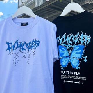 ลาย Butterfly สกรีนหน้า-หลัง เสื้อยืด แนวสตรีท  ผ้าคอตตอน100ใส่ได้ทั้งชายหญิง เสื้อยืดแขนสั้น