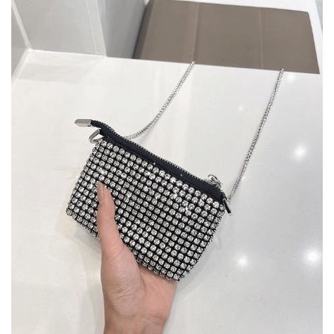กระเป๋าใส่เหรียญ ลิปสติก ประดับเพชรเทียม ขนาดเล็ก แต่งสายโซ่คล้อง แบบใหม่ แฟชั่นสําหรับสตรี เพชรวิ้งวับกระแทกตา