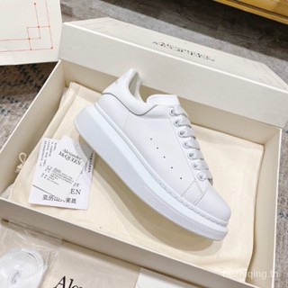 Alexander McQueen รองเท้าผ้าใบ หนังวัวแท้ ขนาดใหญ่ สีขาว สําหรับผู้หญิง Q2H0