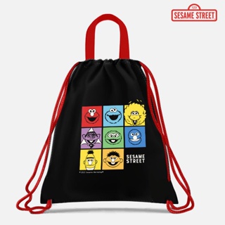 SST3-กระเป๋าเป้เชือกรูด : Sesame Street Squar Drawstring Backpack W34xH43 cm.-BK