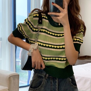 เสื้อยืด ลวดลายหัวใจรักสีเขียว เสื้อยืดแขนสั้นถัก SA7796