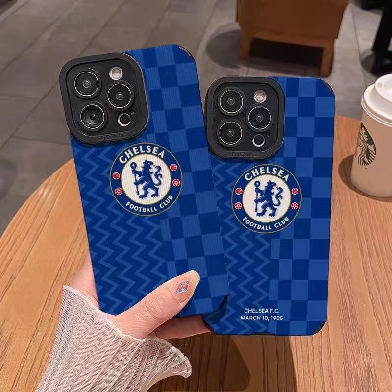 เคสโทรศัพท์มือถือหนังแกะนิ่ม กันกระแทก ลายทีมฟุตบอล Chelsea สีฟ้า สําหรับ Iphone 14 PRO max 11Pro max 11 12 13 6 7 8plus XR Xmax 15promax