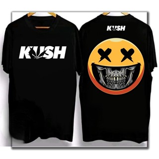 เสื้อยืดคอกลม แขนสั้น พิมพ์ลายอนิเมะ KUSH Smiling Face คุณภาพสูง สําหรับผู้ชาย และผู้หญิง