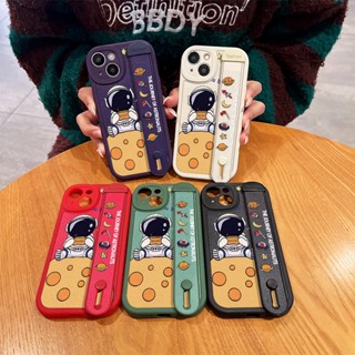 เคสโทรศัพท์มือถือหนัง ลายนักบินอวกาศ พร้อมสายรัดข้อมือ สําหรับ Vivo T1 Y75 Y19 Y15S Y15A Y01 Y17 Y15 Y12 Y20 Y12s T1x Y21 Y33s Y50 Y30 Y16 V27 V5 Y65 V11 V15 V20 V23e V23 V25 S1 V9 X50 X60 X70 X80 Pro W006