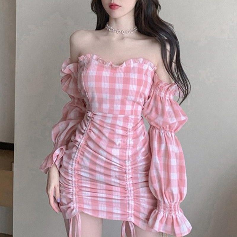 Eva Style🍒พร้อมส่ง✨เดรส ชุดเดรสปาดไหล่สีชมพู กระโปรงสีชมพู เดรสเซ็กซี่ไหล่เดียวไม่มีซิปกระโปรงหวานๆเซ็กซี่รับอากาศร้อนๆ