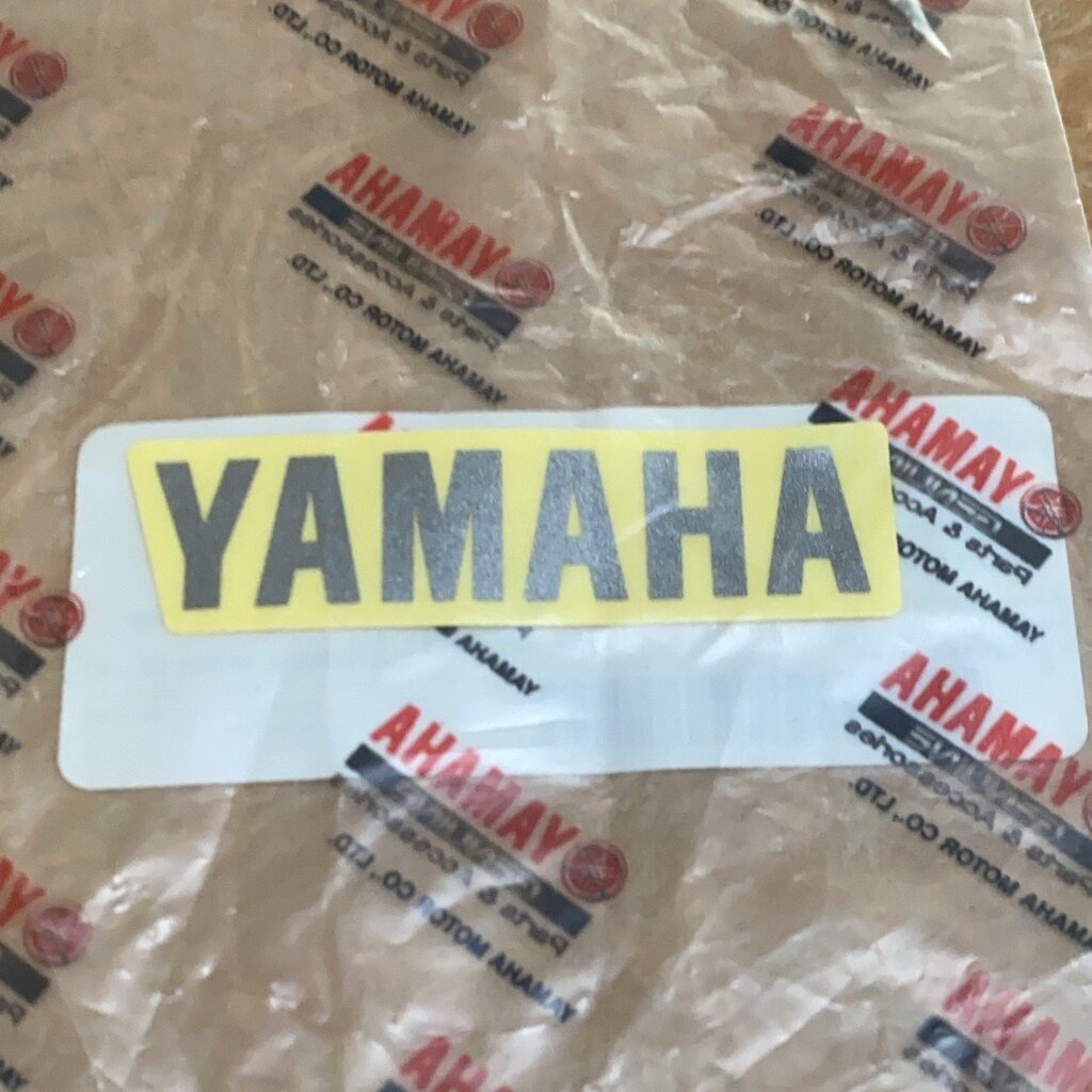 5MY-F153E-60 สติ๊กเกอร์ยามาฮ่าสีเทา ใช้ติดฝาคอนโซล FINN อะไหล่แท้ YAMAHA