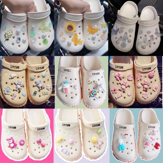 SANRIO เครื่องประดับ รูปผีเสื้อ และนักบินอวกาศน่ารัก สําหรับตกแต่งรองเท้า Crocs