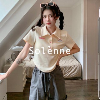 Solenne  เสื้อครอป เสื้อยืดผู้หญิง ครอป baby tee สาวเรโทร 2023 NEW Style สบาย ins Comfortable รุ่นใหม่ A99J1YL 36Z230909